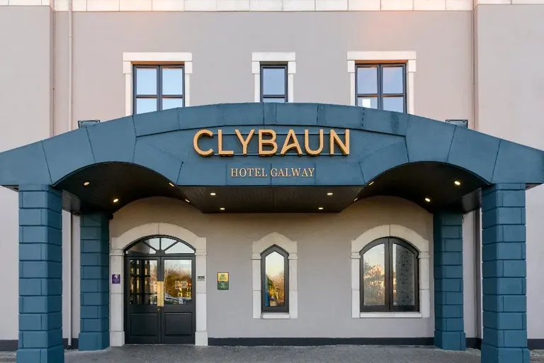 Clybaun Hotel